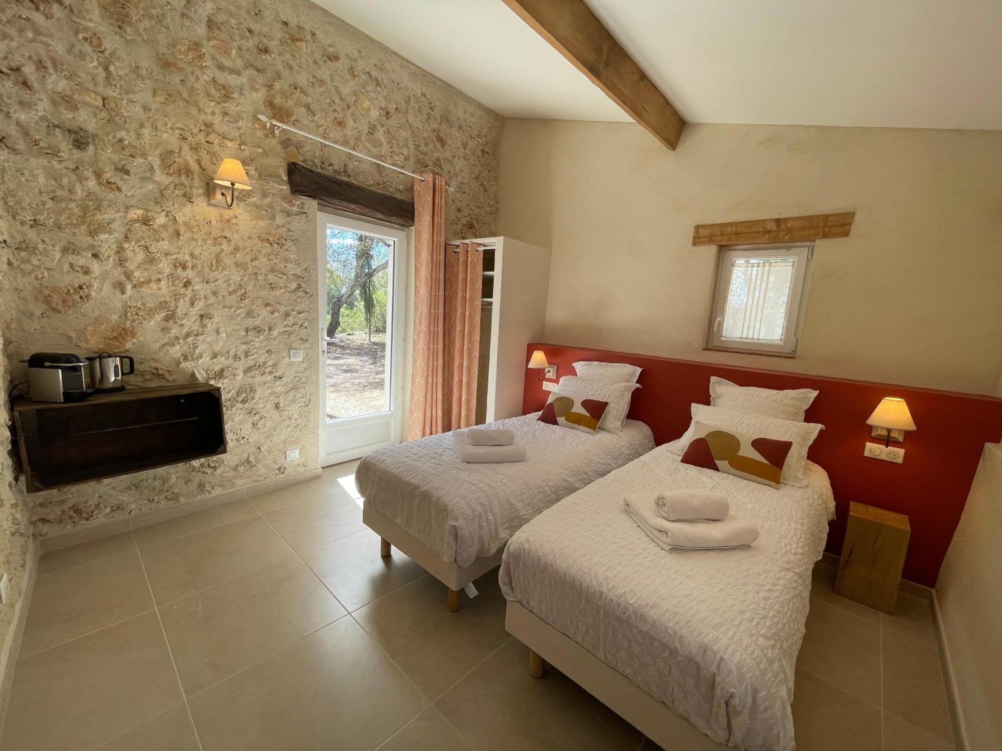 La Parenthese Du Var - Chambre D'Hotes Petits Dejeuners Inclus Et Terrasse Ombragee Saint-Antonin-du-Var Exterior photo